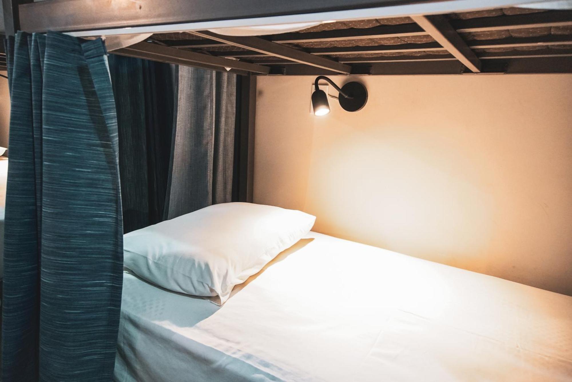 Local Hostel 新艾朗 外观 照片