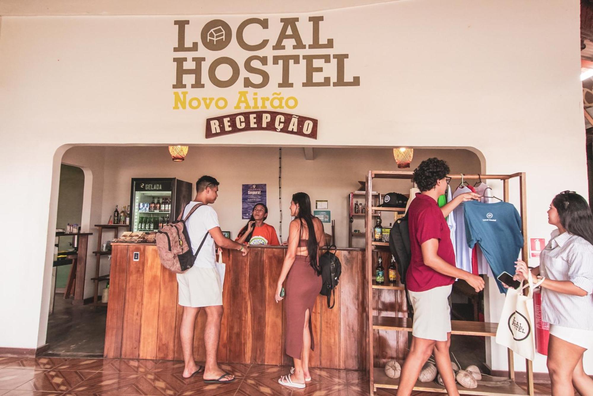 Local Hostel 新艾朗 外观 照片